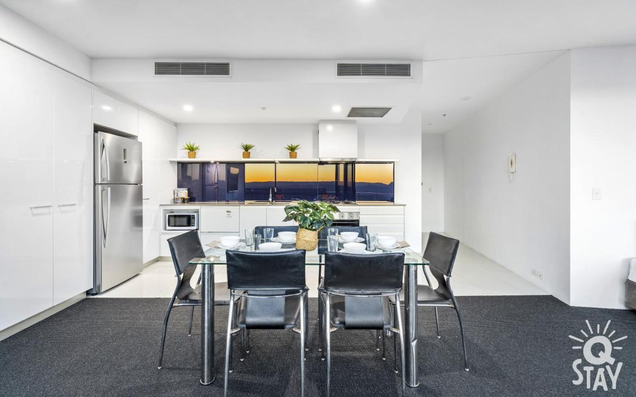 Circle On Cavill Surfers Paradise Mid Week Madness Deal - Q Stay Голд-Кост Экстерьер фото
