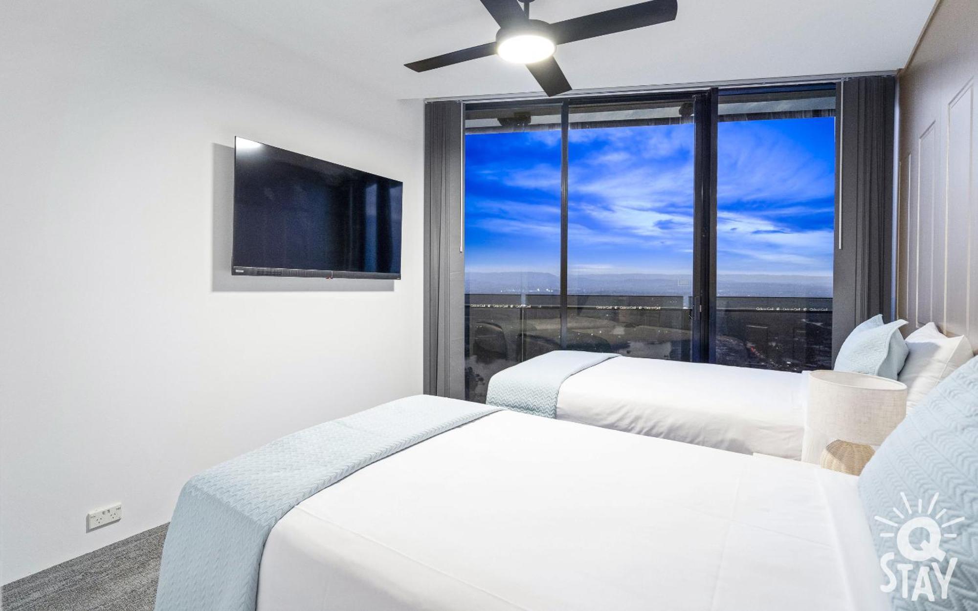 Circle On Cavill Surfers Paradise Mid Week Madness Deal - Q Stay Голд-Кост Экстерьер фото