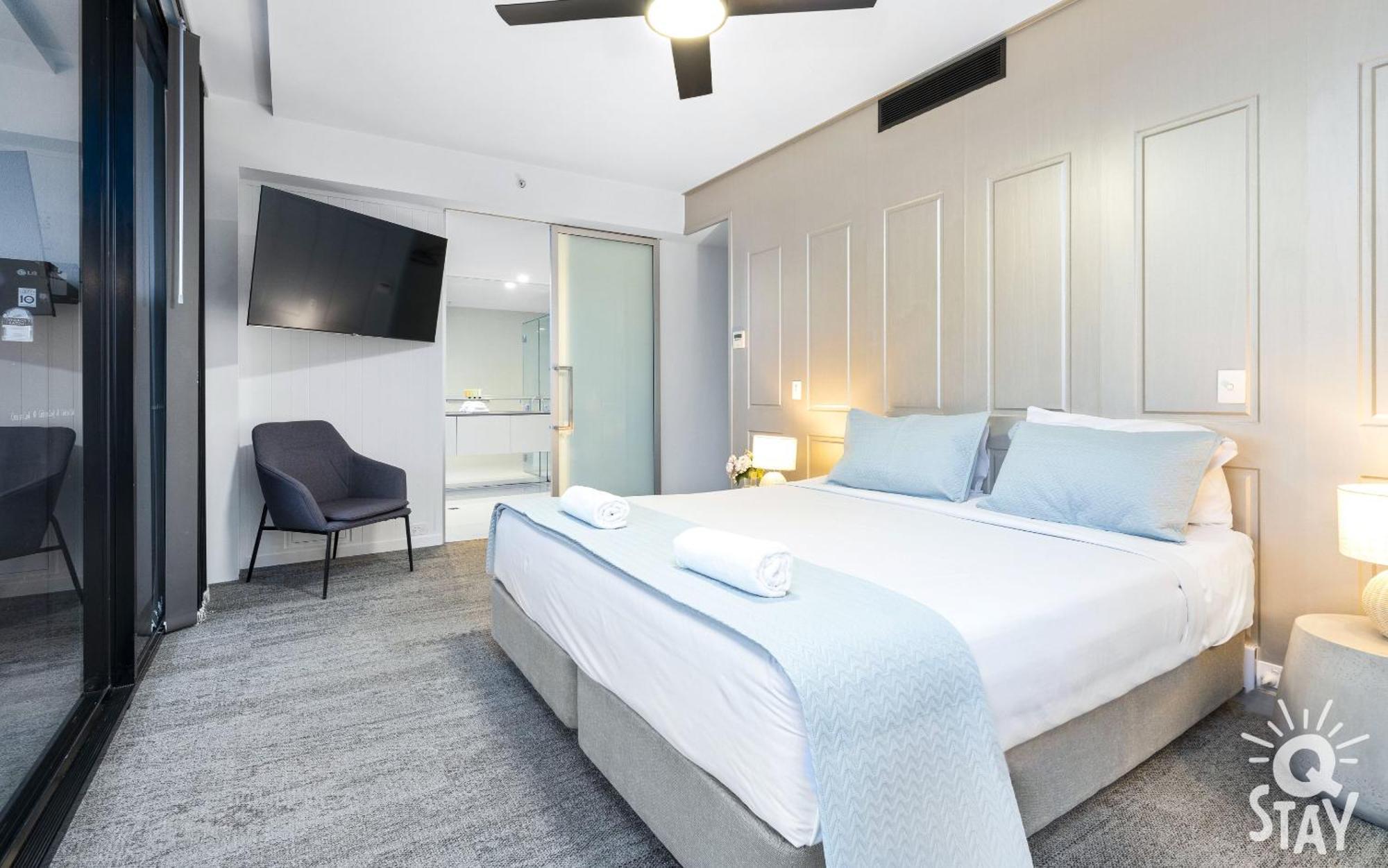 Circle On Cavill Surfers Paradise Mid Week Madness Deal - Q Stay Голд-Кост Экстерьер фото