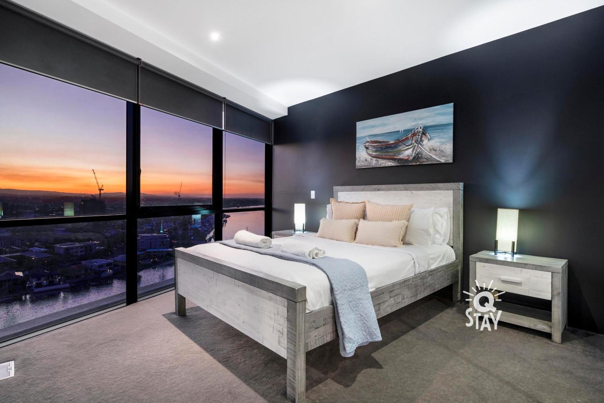 Circle On Cavill Surfers Paradise Mid Week Madness Deal - Q Stay Голд-Кост Экстерьер фото