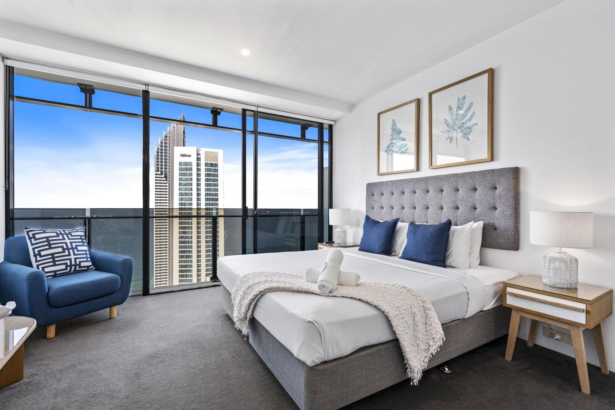 Circle On Cavill Surfers Paradise Mid Week Madness Deal - Q Stay Голд-Кост Экстерьер фото